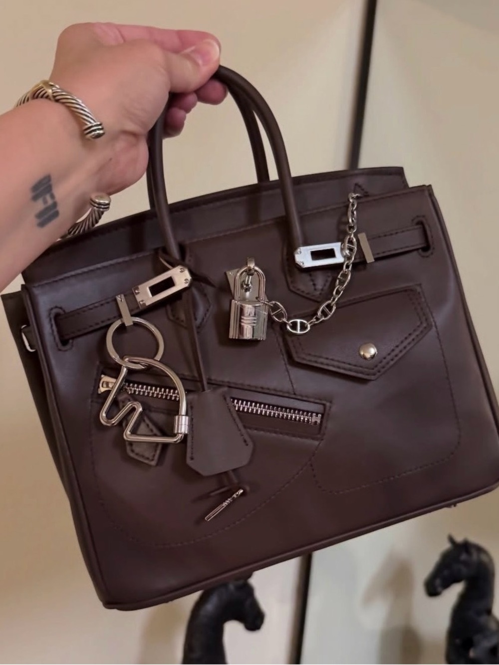 AVONA PARIS OFFICIAL MADTON TOKIO EBONY BAG